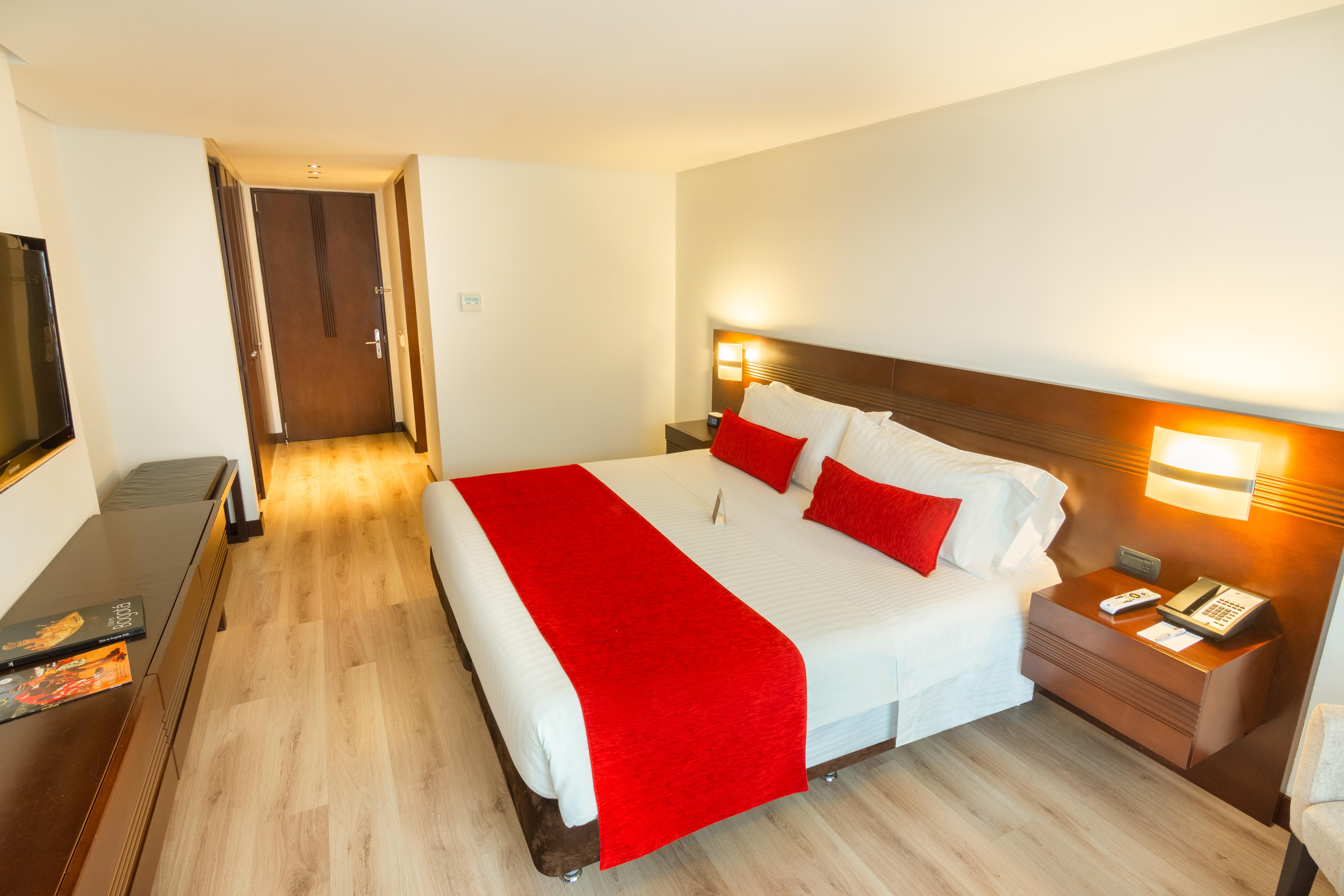 Best Western Plus 93 Park Hotel Bogota Bagian luar foto A room at the hotel