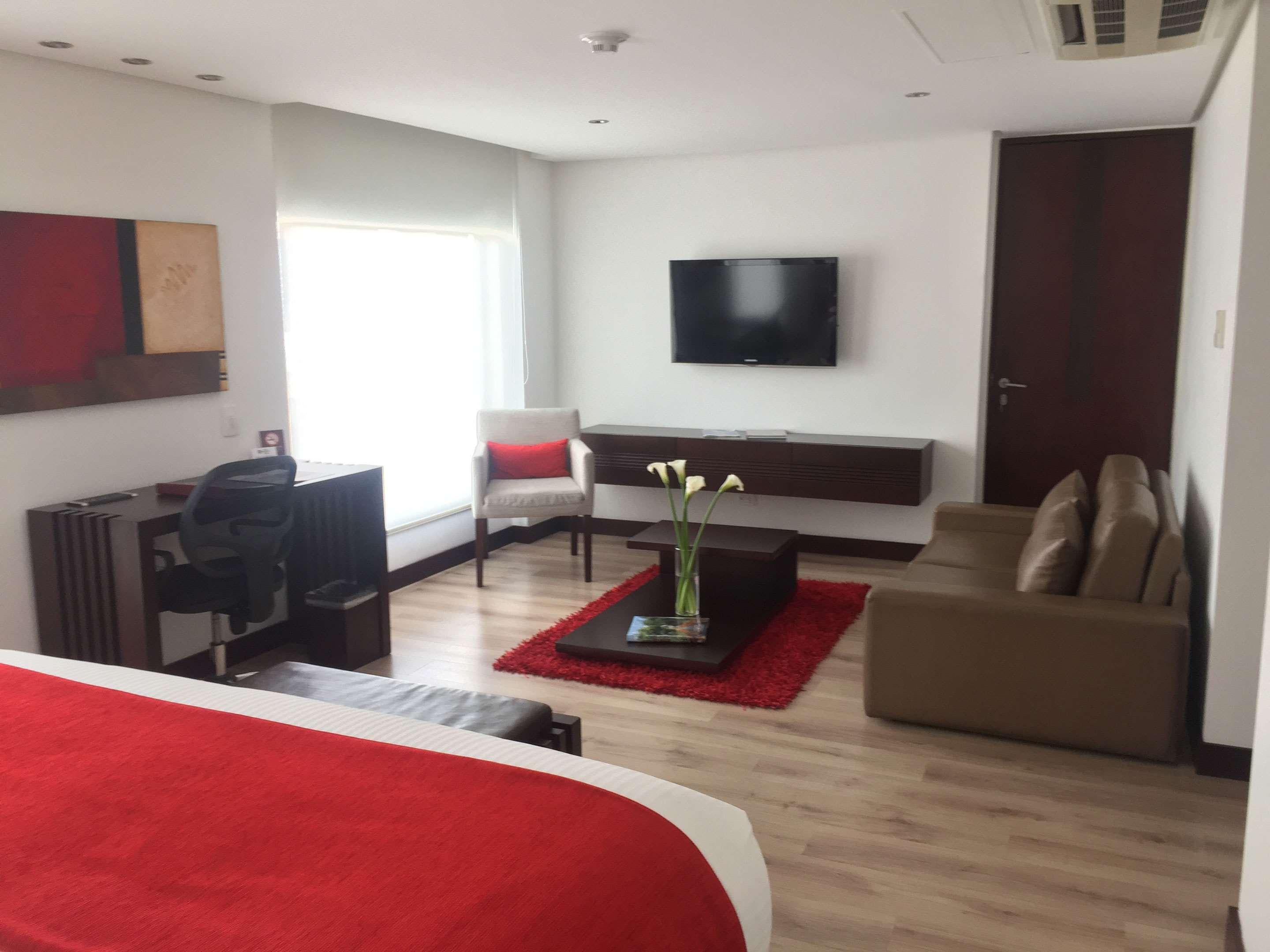 Best Western Plus 93 Park Hotel Bogota Bagian luar foto Suite at the hotel