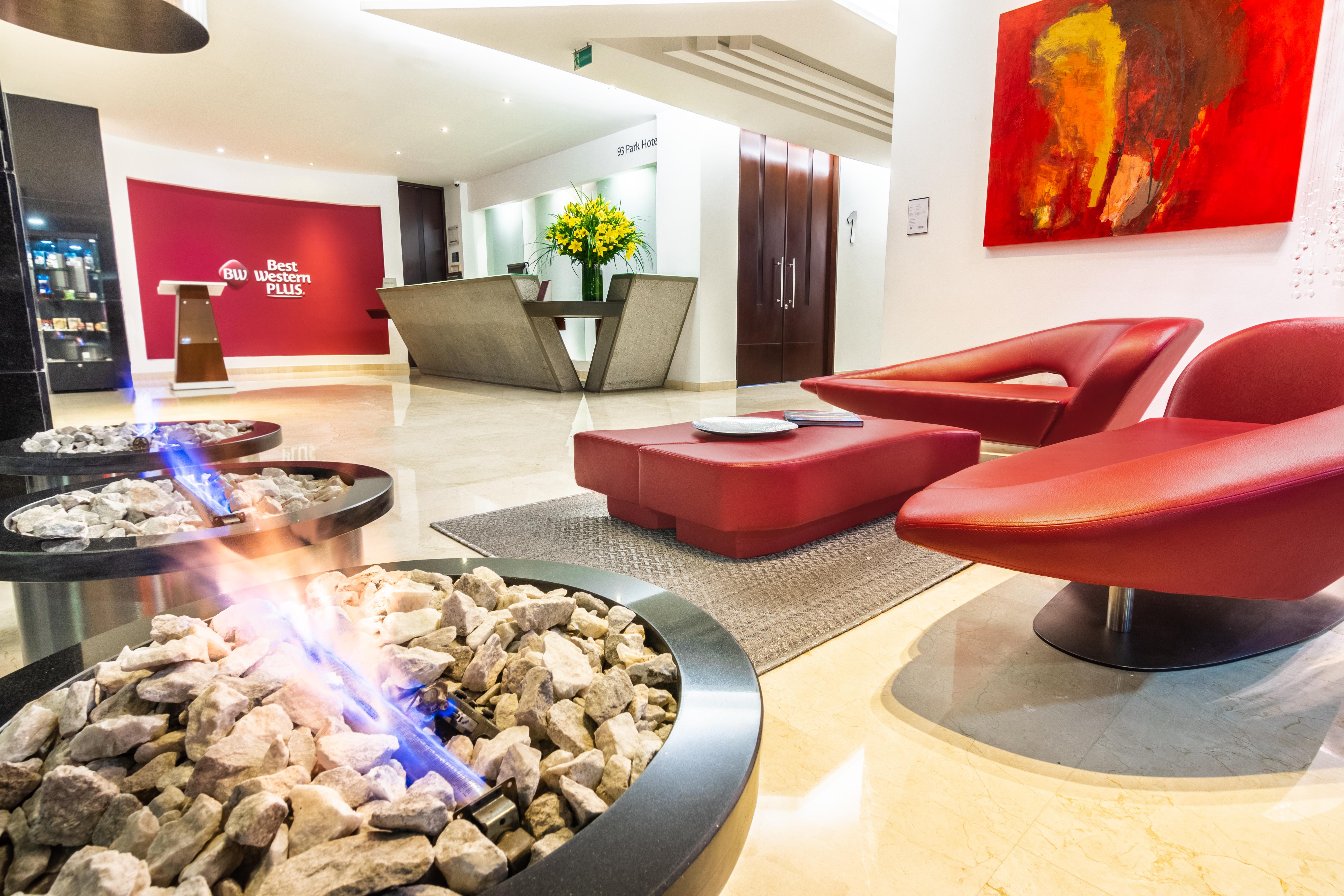 Best Western Plus 93 Park Hotel Bogota Bagian luar foto The lobby of the hotel