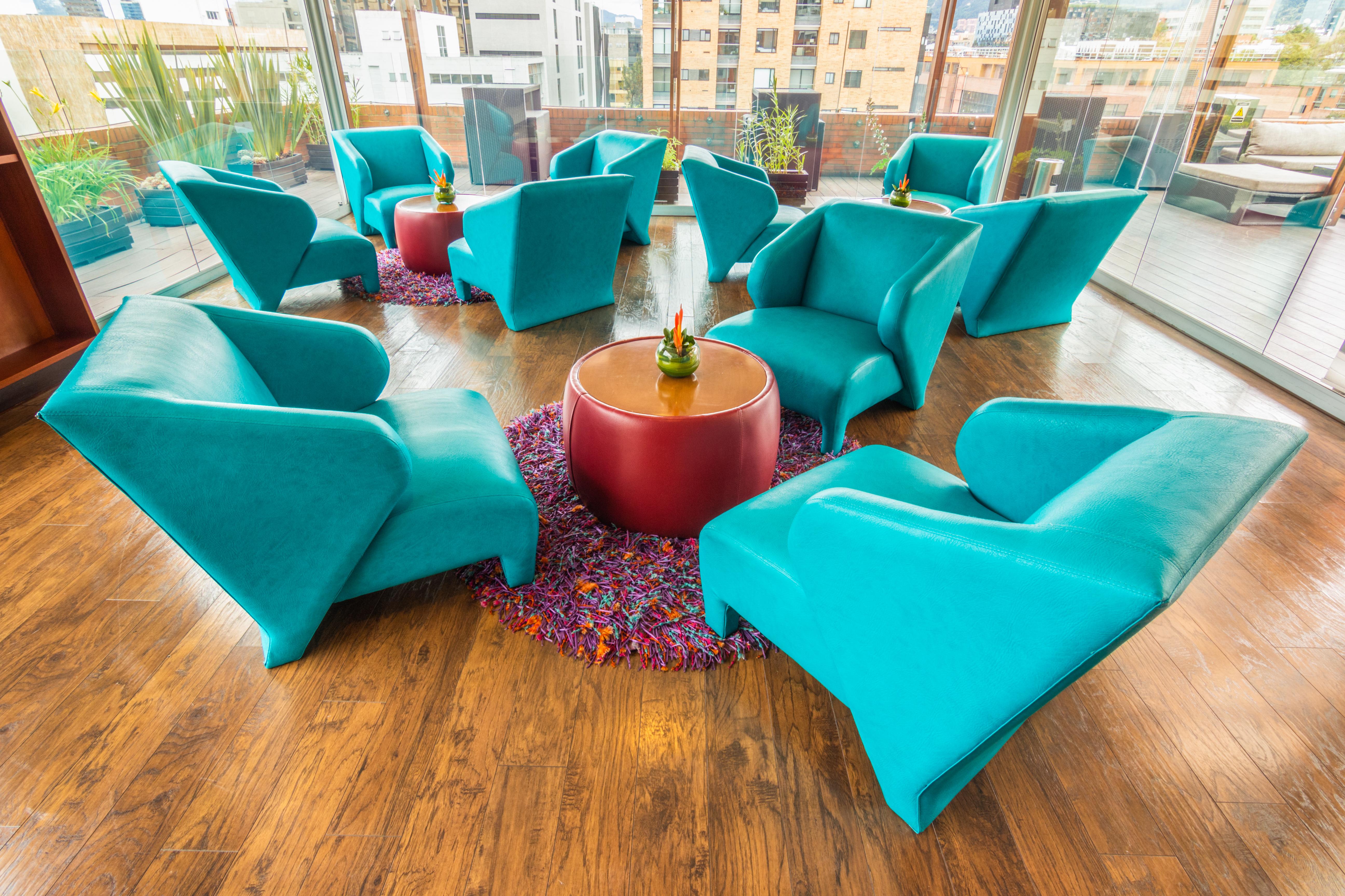Best Western Plus 93 Park Hotel Bogota Bagian luar foto The lounge at the airport