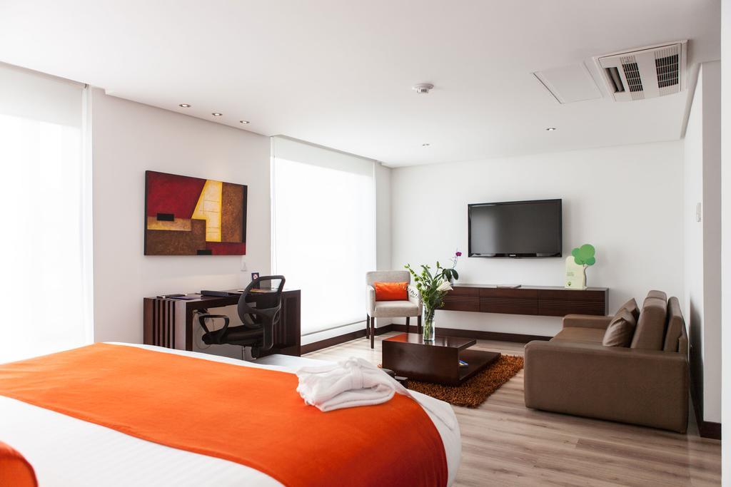 Best Western Plus 93 Park Hotel Bogota Bagian luar foto Suite
