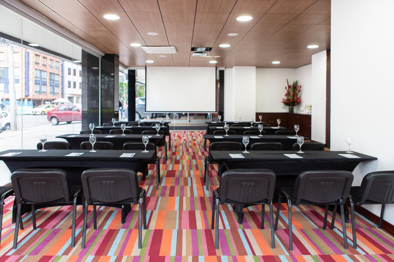 Best Western Plus 93 Park Hotel Bogota Bagian luar foto Meeting room
